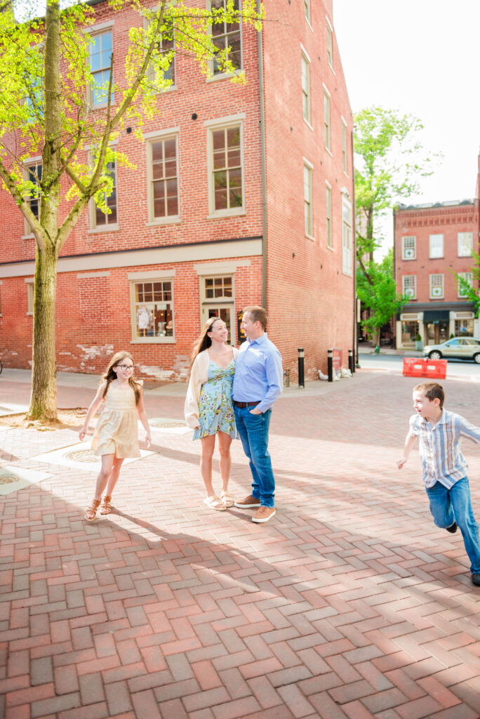 Downtown Lancaster Family Session with Miranda Eorio Photography | Lancaster, Pa City Session | Downtoan Lancaster, Pennsylvania